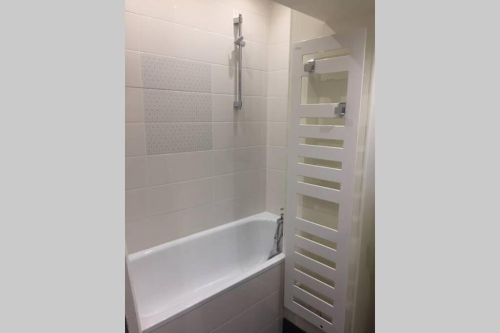 Atypique Apartment Paris