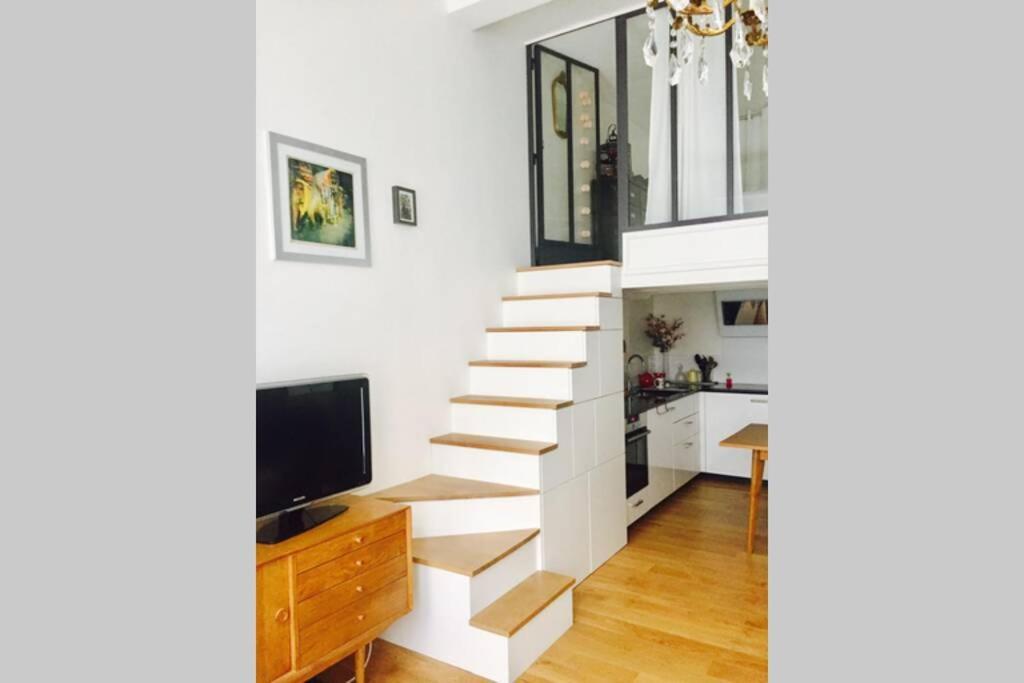 Atypique Apartment Paris